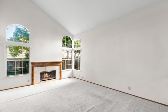 915 Kara Way, Campbell CA: https://media.crmls.org/mediaz/49044f60-e43a-4d96-9d8d-1cd9cda8f8bc.jpg