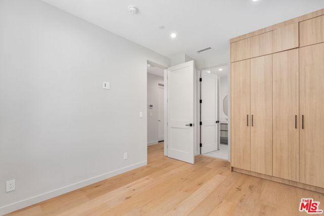 4647 Morse Avenue, Sherman Oaks CA: https://media.crmls.org/mediaz/49046bab-7433-47ba-ba0f-73adc150649b.jpg