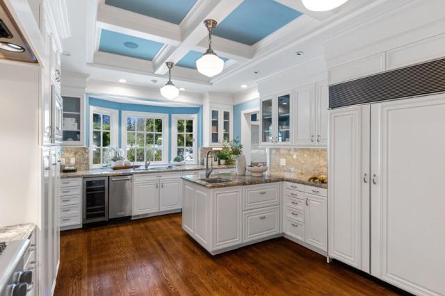 Image 45 of 133 For 2181 Parkside Avenue