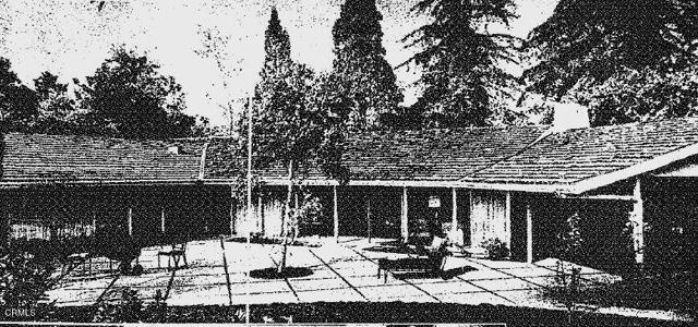 1199 Arden Road, Pasadena CA: https://media.crmls.org/mediaz/4905a0b1-8933-4913-92c2-eed1d4d92dfd.jpg