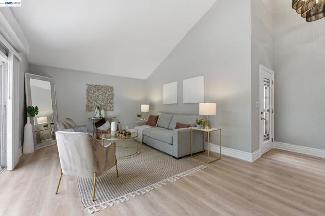 1782 Whitecliff Way, Walnut Creek CA: https://media.crmls.org/mediaz/4906da50-239e-4547-83fe-10136fc08480.jpg