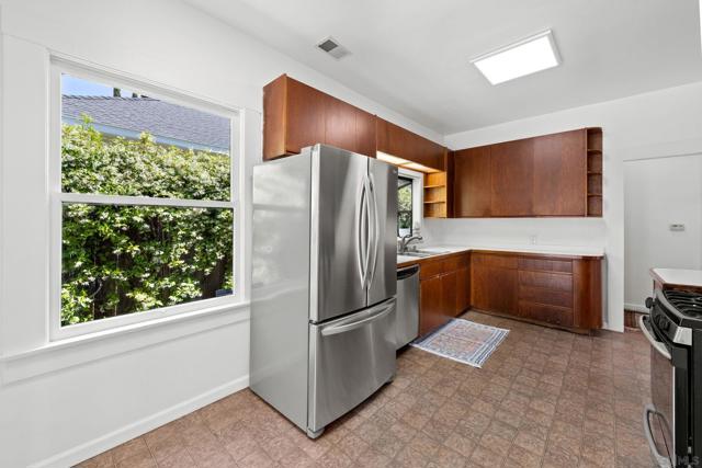 3636 Arizona St, Outside Area (Inside Ca) CA: https://media.crmls.org/mediaz/49071400-3fc6-46e9-bbd9-41f4aabf865e.jpg