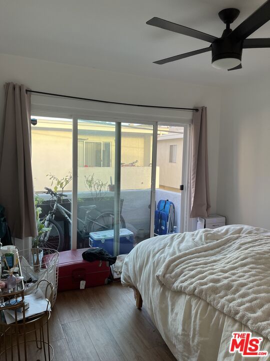 3824 Keystone Ave, Culver City CA: https://media.crmls.org/mediaz/490766b4-5eca-4e7c-83c6-de0763fece94.jpg