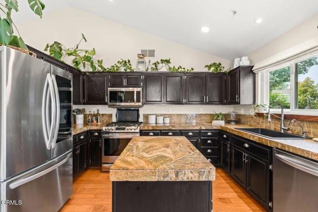 MLS #V1-35543 image #6