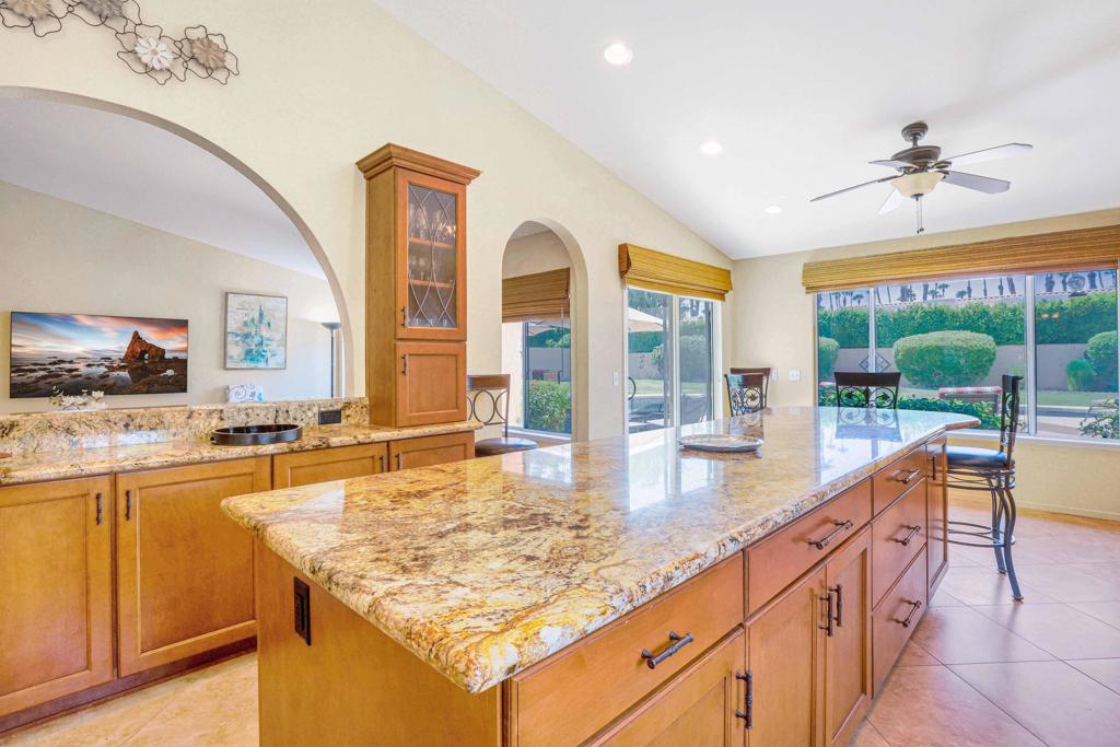 MLS #219149578DA image #2