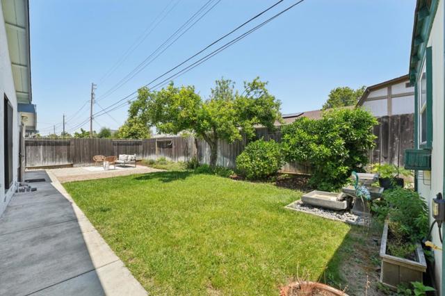 5886 Falon Way, San Jose CA: https://media.crmls.org/mediaz/490b85fd-b037-4ca9-8afc-96858e9e677b.jpg