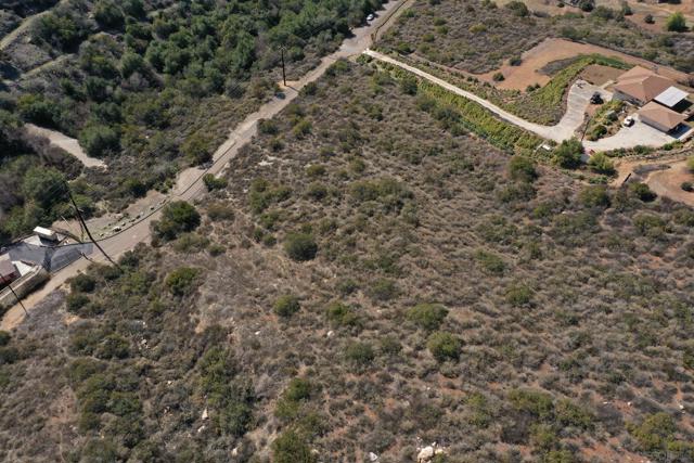0 Rios Canyon Rd #16, El Cajon CA: https://media.crmls.org/mediaz/490c9b98-b18b-45c2-a157-eddd4d8a4957.jpg