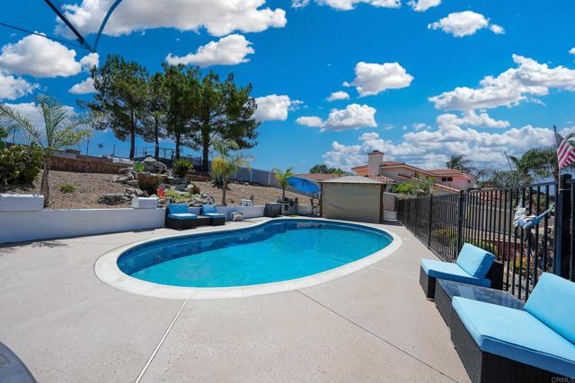 Image 27 of 72 For 23767 Moonglow Ct