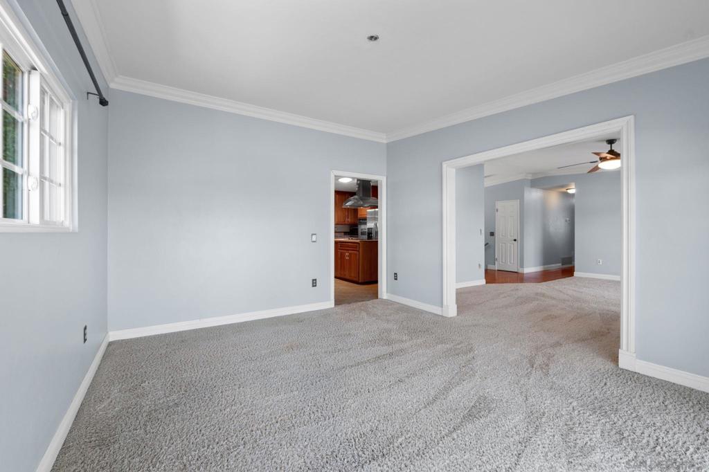 MLS #250041337SD image #36