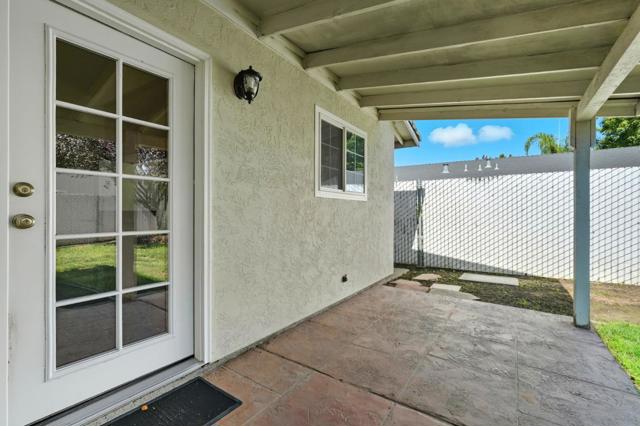 2016 Westboro Lane, Manteca CA: https://media.crmls.org/mediaz/490e3830-219f-45ea-8728-bff11892753a.jpg