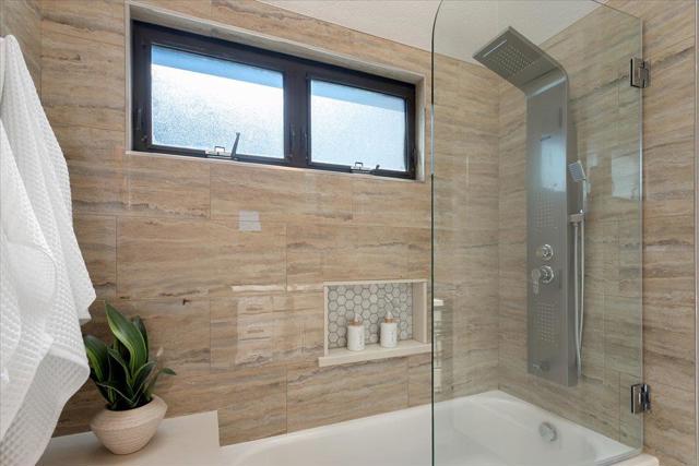 181 Centre Street, Mountain View CA: https://media.crmls.org/mediaz/490e640b-b5dd-4a41-a254-d3e0b7e37f4d.jpg
