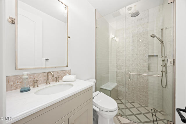 2060 Windover Road, Pasadena CA: https://media.crmls.org/mediaz/490e84b5-f02b-4be6-926d-b21b35829888.jpg