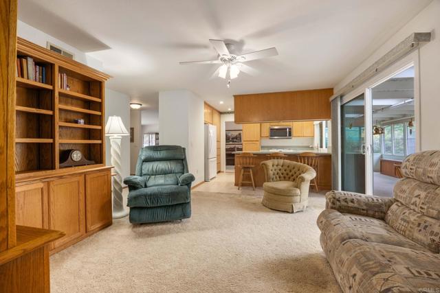 Detail Gallery Image 16 of 42 For 7413 Rowena St, San Diego,  CA 92119 - 5 Beds | 3 Baths