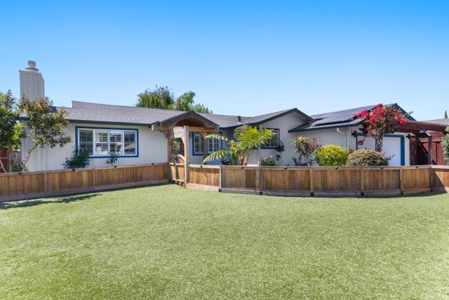 2257 Juan Pablo Lane, Santa Cruz CA: https://media.crmls.org/mediaz/4910c5c1-cb36-4fdb-8183-6dce3ffe6a03.jpg