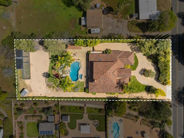 Detail Gallery Image 60 of 67 For 2428 Catalina Ave, Vista,  CA 92084 - 5 Beds | 5/1 Baths