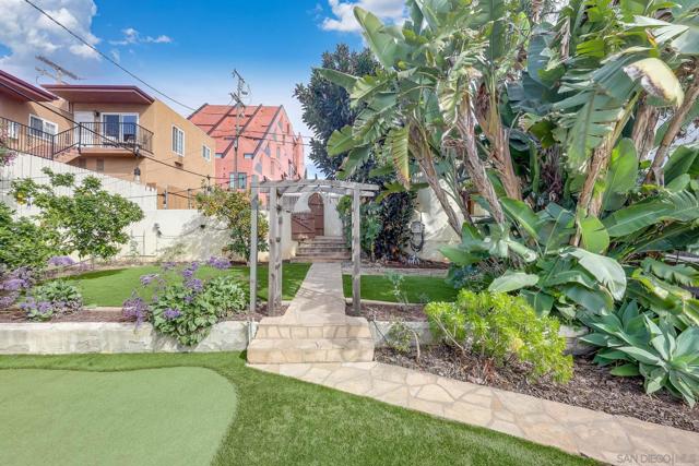 4375 77 Arizona St, San Diego CA: https://media.crmls.org/mediaz/4911c308-0e4b-453d-9eed-e4cfd4b3d17c.jpg