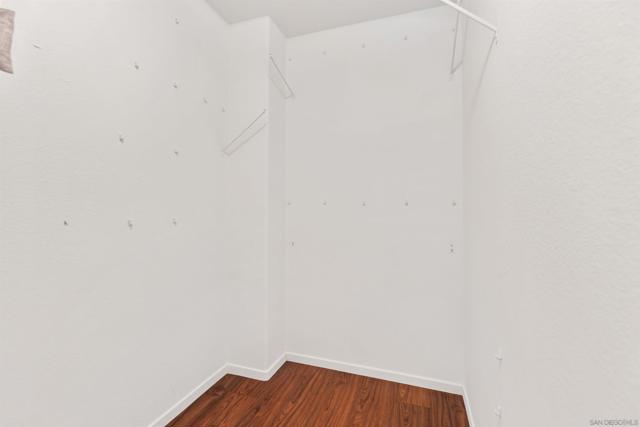 514 62Nd St, San Diego CA: https://media.crmls.org/mediaz/49136163-673e-49c5-b749-51c47606a73b.jpg