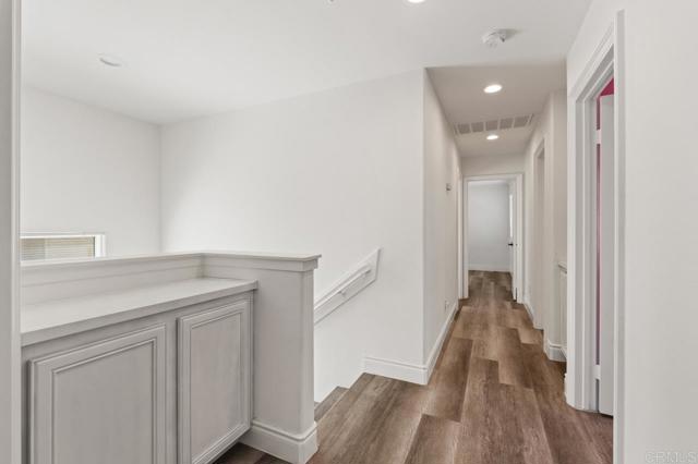 Detail Gallery Image 22 of 60 For 2785 Bear Valley Rd., Chula Vista,  CA 91915 - 4 Beds | 2/1 Baths
