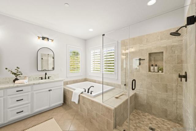 34189 Hourglass St, Temecula CA: https://media.crmls.org/mediaz/49154e7a-26a8-4b8f-beb4-1a42628e5bed.jpg