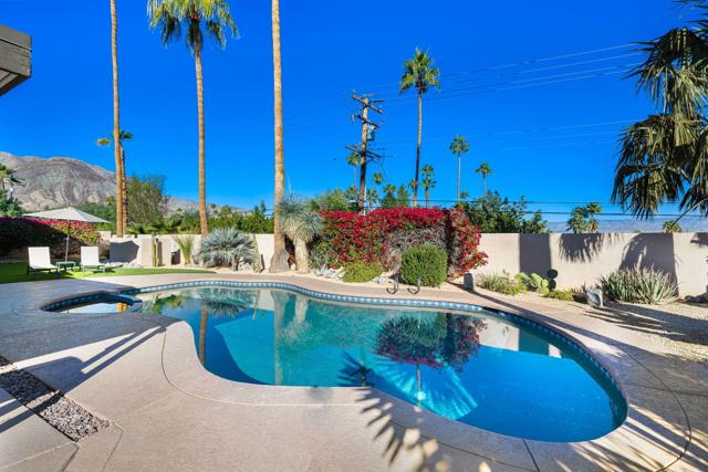 72928 Tamarisk Street, Palm Desert CA: https://media.crmls.org/mediaz/49155bb2-f5e5-4daa-9bf7-0af88c90a354.jpg