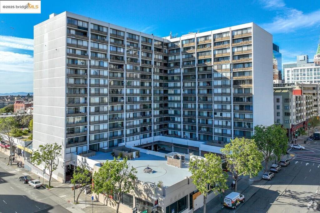 801 Franklin St #205