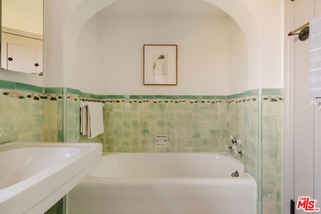 3744 Clayton Avenue, Los Angeles CA: https://media.crmls.org/mediaz/49170cdf-1aca-462f-a3c2-0aab41a044d4.jpg
