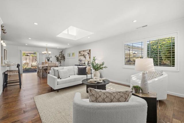3257 Llano Street, San Mateo CA: https://media.crmls.org/mediaz/49170dec-64b6-4c0d-8cf9-8a2d61ecc02a.jpg