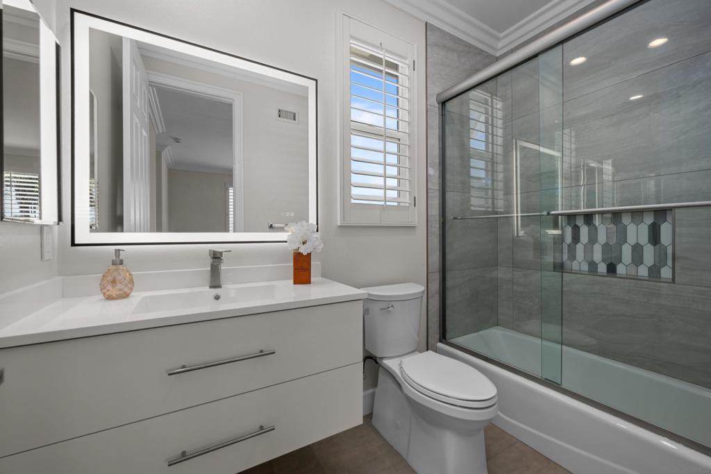 MLS #250040353SD image #57