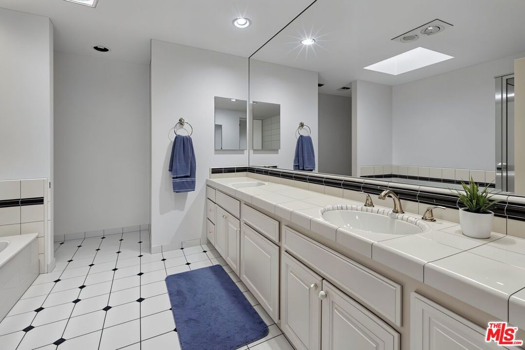 MLS #25619629 image #7