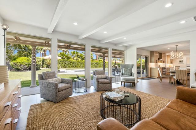 75322 Desert Park Drive, Indian Wells CA: https://media.crmls.org/mediaz/49182f7a-69a2-46b2-9f8e-38194de2c920.jpg