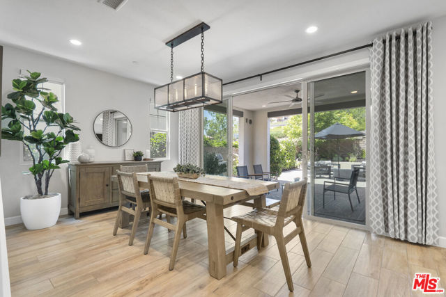 6 Alimon Street, Rancho Mission Viejo CA: https://media.crmls.org/mediaz/4918db1d-140d-45cc-a971-9ff8e5d9a9a6.jpg