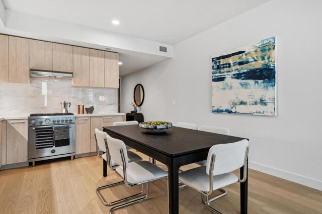 188 W Saint James Street, San Jose CA: https://media.crmls.org/mediaz/4918f314-b74a-409d-aa12-d76f37e6d4bd.jpg