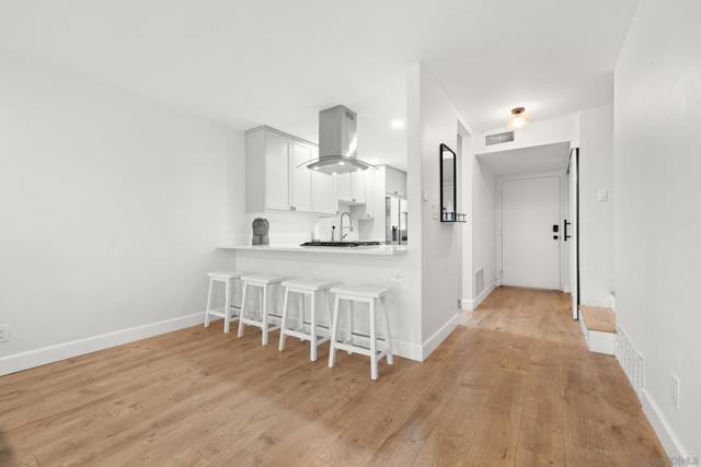 6821 Alvarado Rd, San Diego CA: https://media.crmls.org/mediaz/4919a9ca-17a6-4ba1-a6a6-2b8093d38c4d.jpg