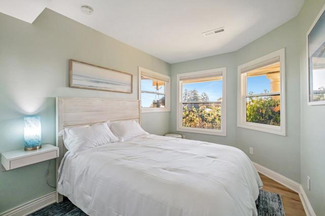 3300 Crystal Heights Drive, Soquel CA: https://media.crmls.org/mediaz/491a10c1-bbe6-4a89-bf03-52f0db6844c7.jpg