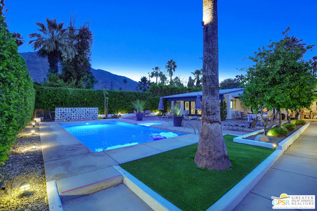 830 N Riverside Drive, Palm Springs CA: https://media.crmls.org/mediaz/491a1ed5-c252-4d1a-9bc7-3ce0c96c7dba.jpg