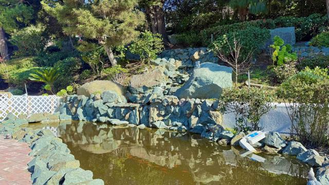 Detail Gallery Image 40 of 74 For 6611 Avenida De Las Pescas, La Jolla,  CA 92037 - 4 Beds | 3 Baths