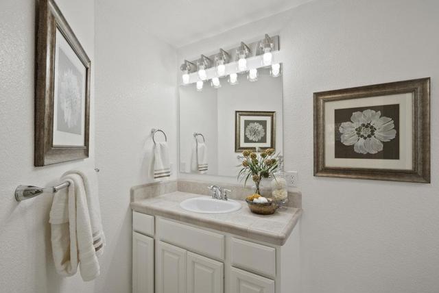 Image 16 of 60 For 1371 Norman Drive