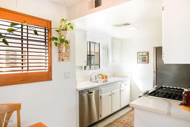 Detail Gallery Image 11 of 34 For 170 N Sierra Bonita Ave #5,  Pasadena,  CA 91106 - 1 Beds | 1 Baths