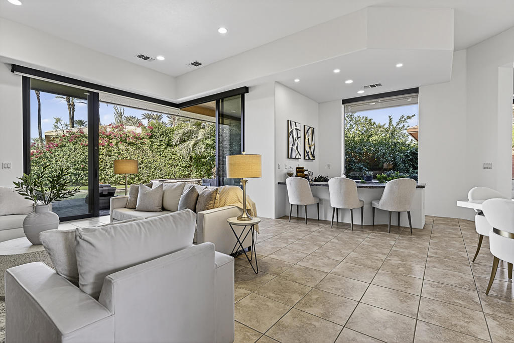 MLS #219138527DA image #10