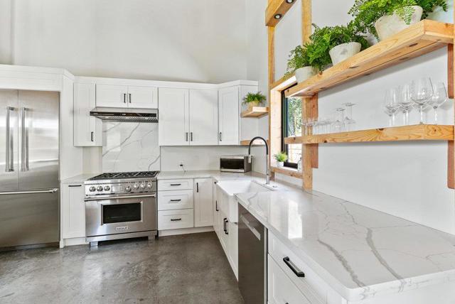 18290 Cochrane Road, Morgan Hill CA: https://media.crmls.org/mediaz/491cf07a-5b58-45bf-92e6-c75a8a94445f.jpg