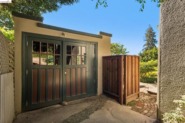 Image 59 of 60 For 938 San Benito Rd