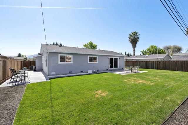 1591 Glazier Drive, Concord CA: https://media.crmls.org/mediaz/491e92da-80f9-4722-ae85-deca385f52aa.jpg