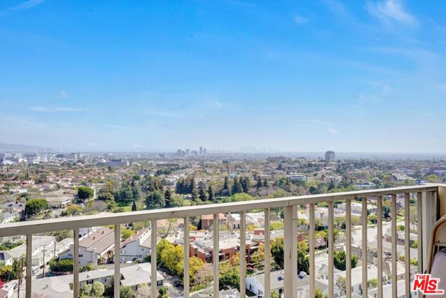 2160 Century Park East, Los Angeles CA: https://media.crmls.org/mediaz/491ee5f8-67e4-4e0e-987a-9ab3debff54a.jpg