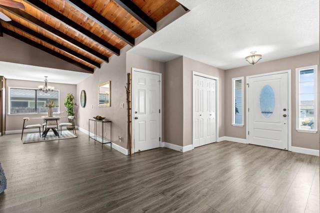 1031 Trinity Drive, Hollister CA: https://media.crmls.org/mediaz/491f768d-da1b-44b2-ad72-4eb78ab9b153.jpg
