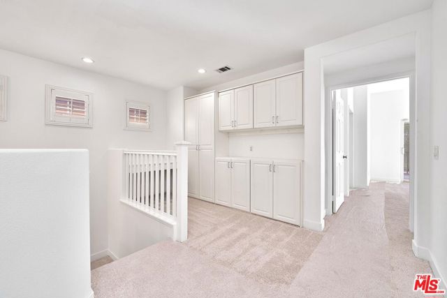 18802 Electra Court, Canyon Country CA: https://media.crmls.org/mediaz/49209b38-c55a-47bc-8bd3-8ac40481fdc9.jpg