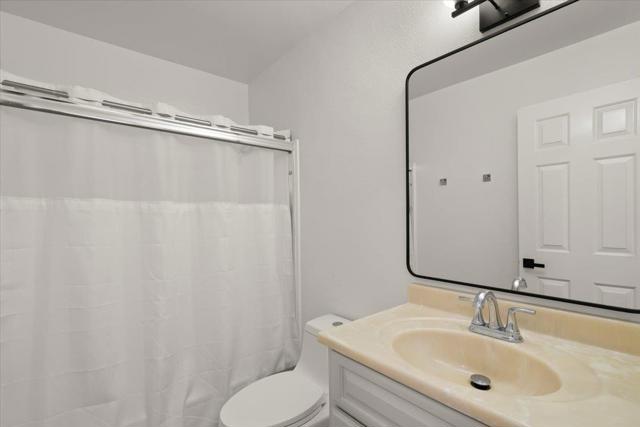 201 Shelley Avenue, Campbell CA: https://media.crmls.org/mediaz/4921b3bb-1a06-4c41-887e-7f8aef0a7064.jpg