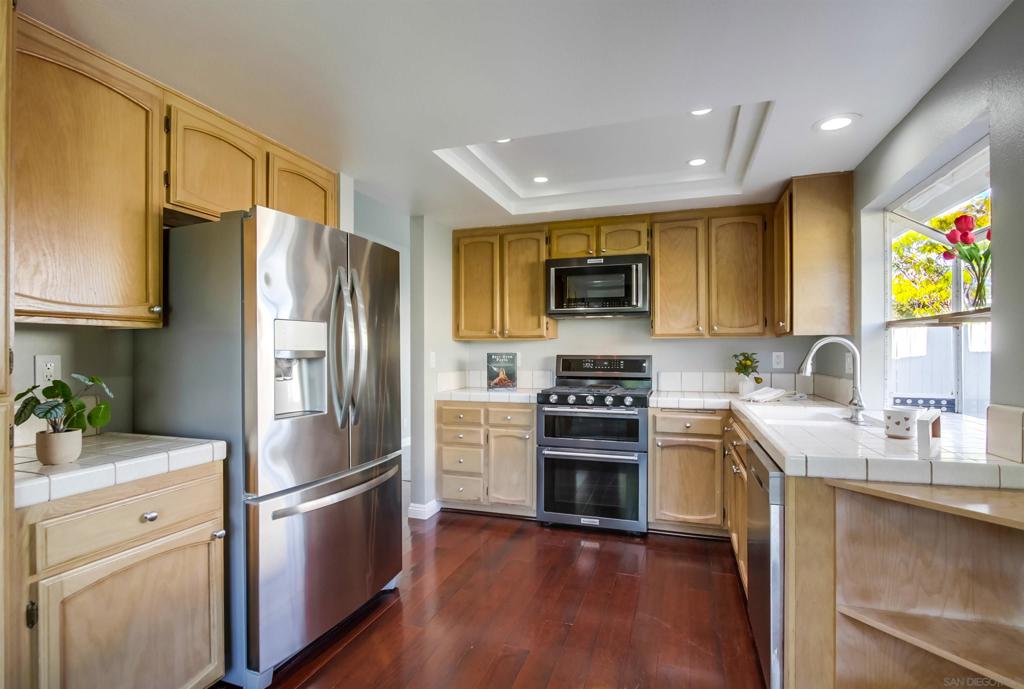 MLS #250043618SD image #6