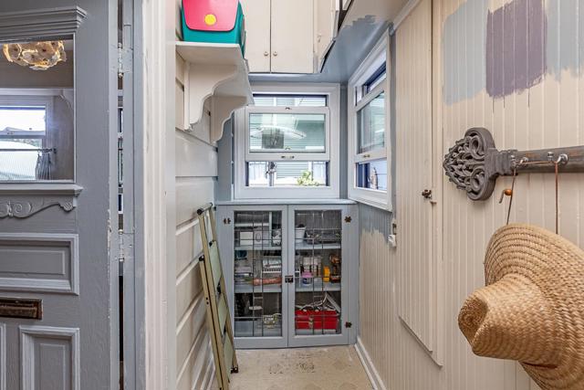 543 Spruce Avenue, Pacific Grove CA: https://media.crmls.org/mediaz/49230f14-4c82-44a9-b196-4f87330156b2.jpg