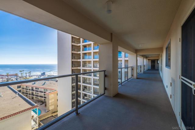 Image 14 of 34 For 939 Coast Blvd  11g