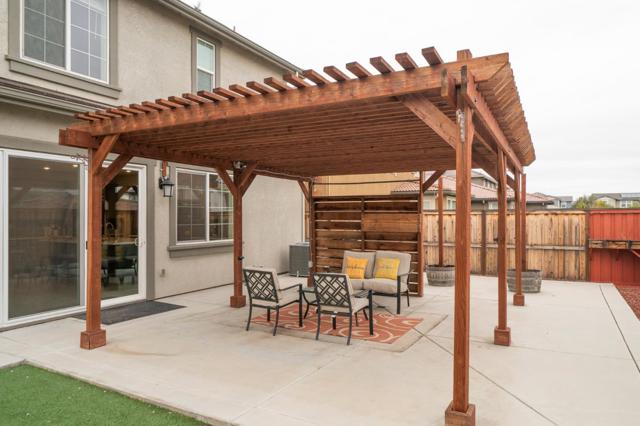 7030 Provincial Street, Tracy CA: https://media.crmls.org/mediaz/4924d8d0-707d-4781-95e4-607fd123102c.jpg
